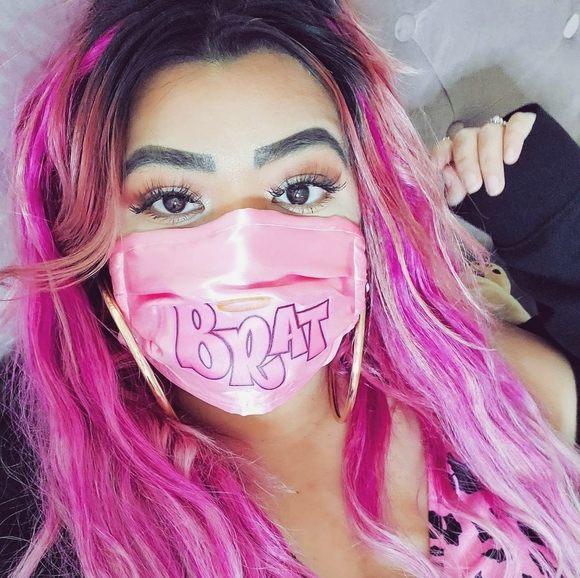 Brat Face Mask - Pink - Picture 3 of 3